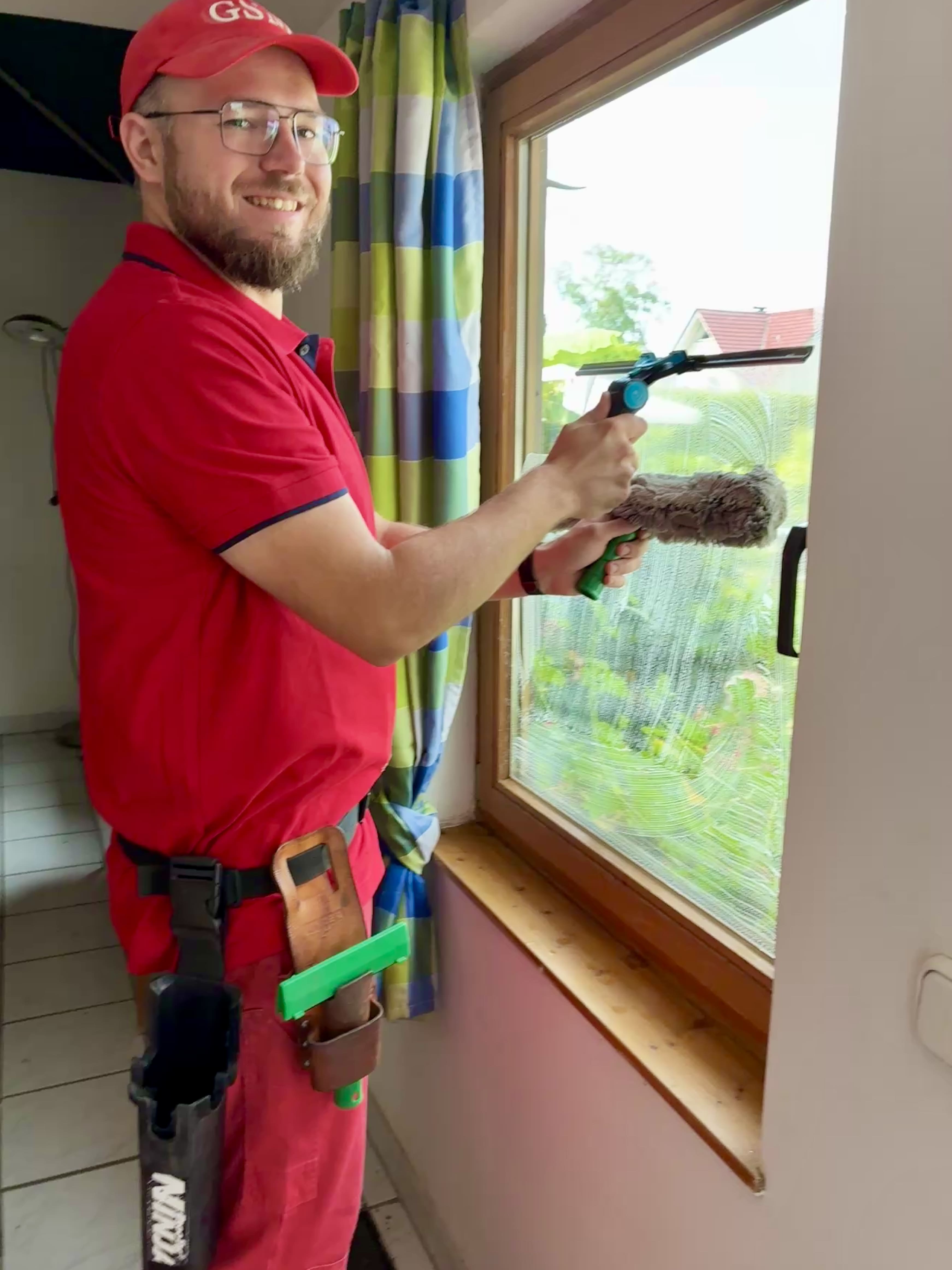 Professionelle Fensterreinigung durch GSM Minden
